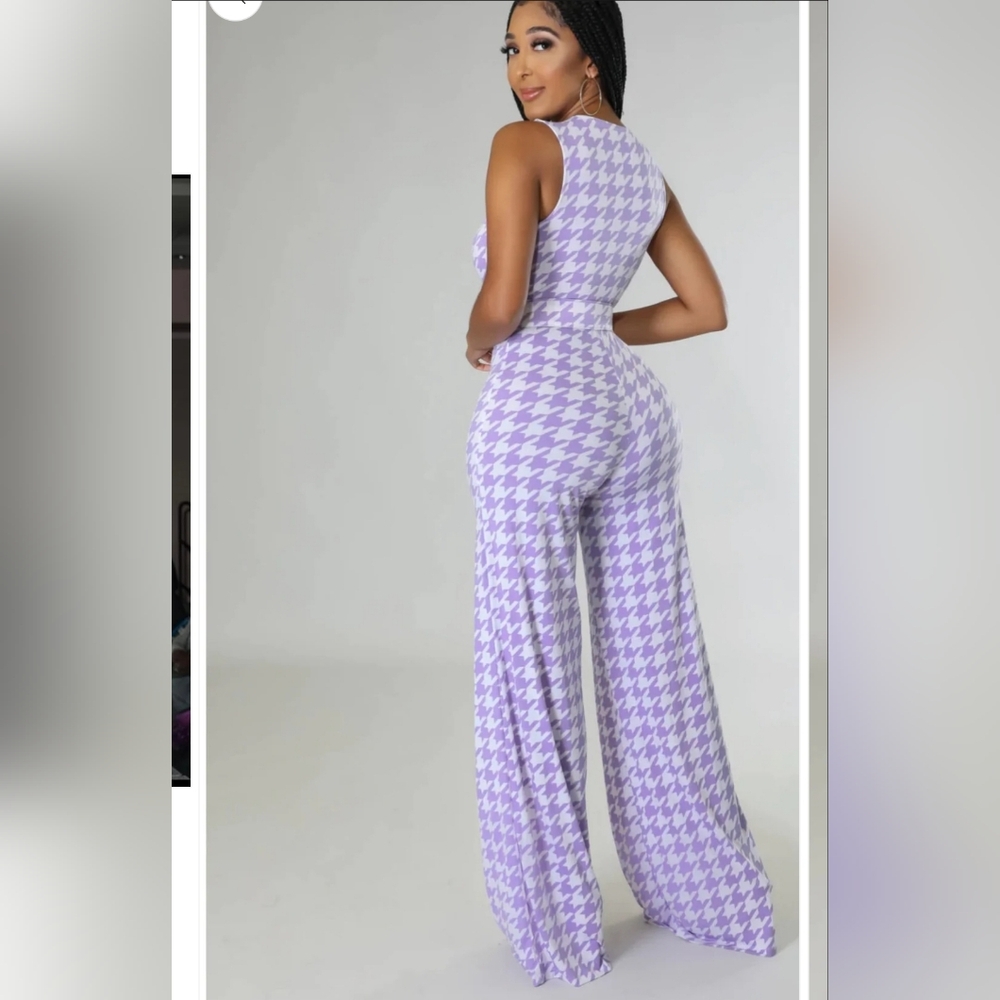 Houndstooth Jumpsuit TALL GIRL FRIENDLY INSEAM 38"  95% Polyester 5% Spandex - Picture 2 of 2